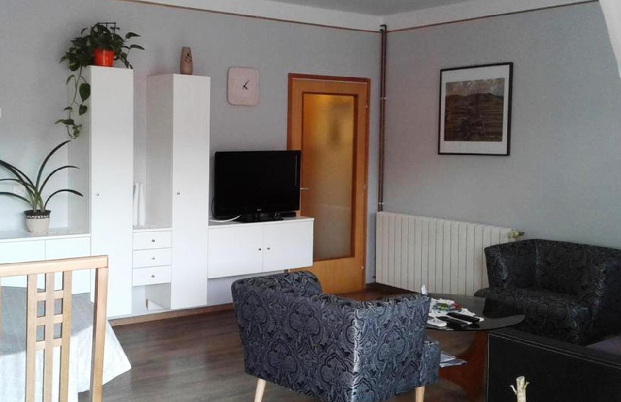 Cecillia Mare Apartments Ровинь Экстерьер фото